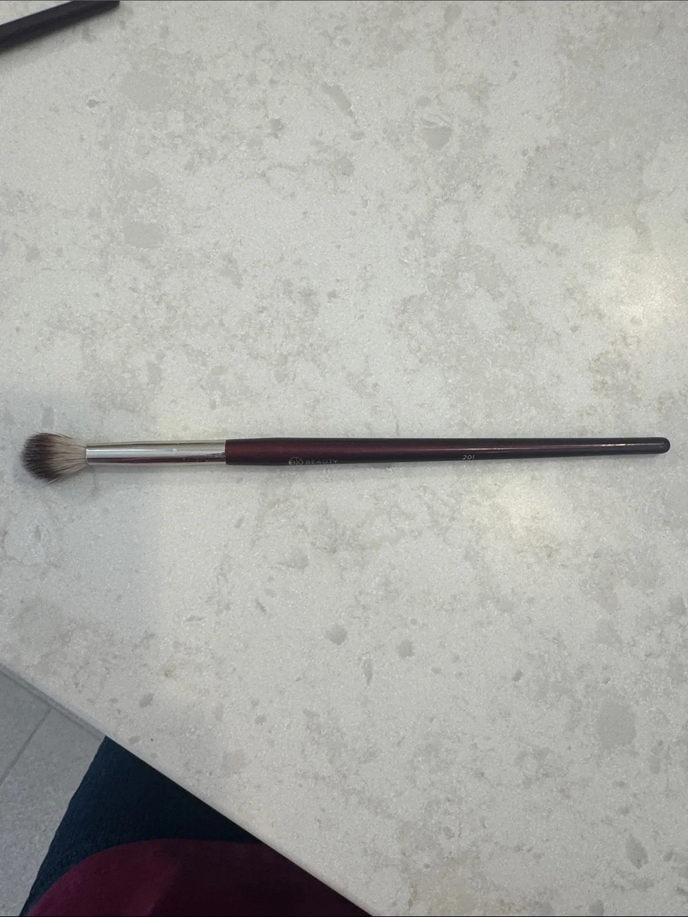 BK Beauty 201 Blending Eyeshadow Brush - Burgundy Handle